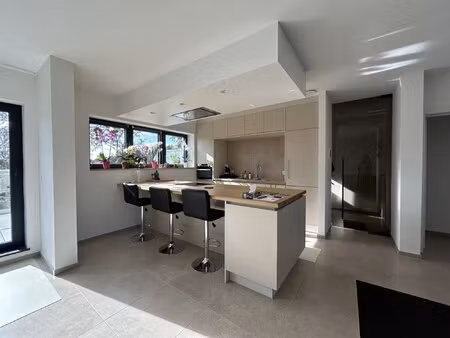 lichtrijk duplex appartement haasrode!