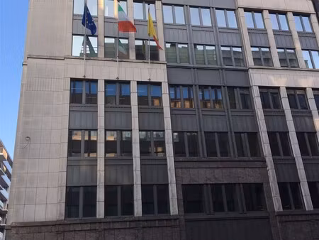belliard 12: 329m² beschikbaar