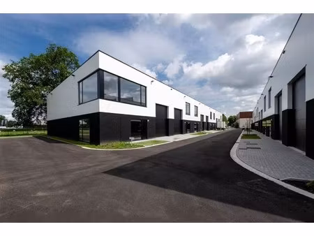 bedrijvenpark nieuwmoer: nieuwbouw kmo units met zichtlocatie