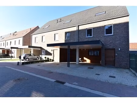 goed gelegen energiezuinige woning nabij station | marcel couckestraat