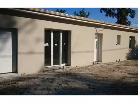 vente maison 4 pièces 351000 m² à saint-aubin-de-médoc (33160)  351 000 €