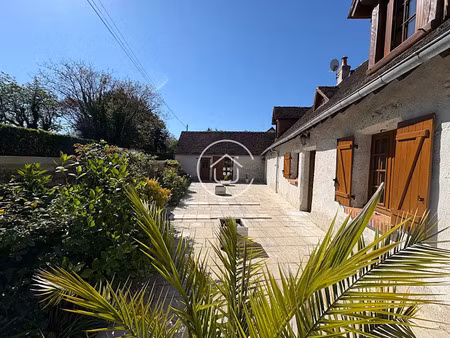 vente maison 6 pièces 194.86 m² à cour-cheverny (41700)  330 750 €