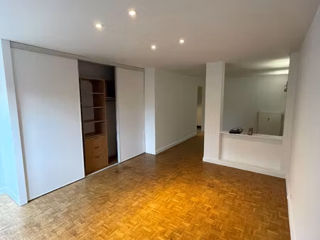 location appartement 3 pièces 73m² lille 59000