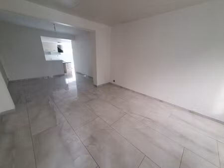 location maison 4 pièces 126m² flers en escrebieux 59128
