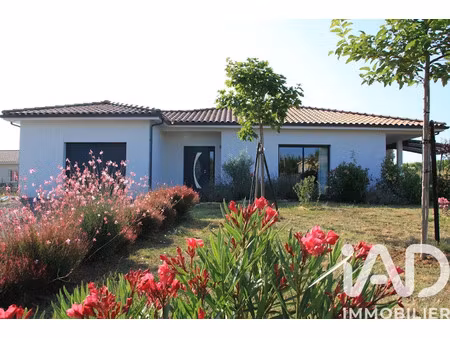vente maison 4 pièces 123 m² à blasimon (33540)  315 000 €