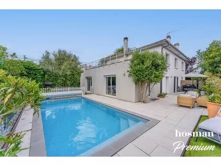 maison 205 m² - piscine  garage et jardin - rue gabriel dupuy  mérignac