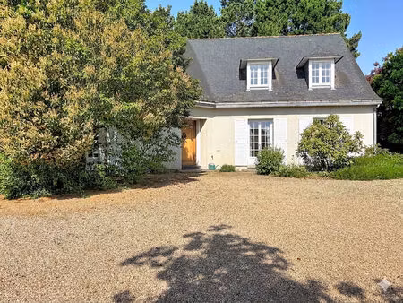 vente maison 6 pièces  208.00m²  bouchemaine