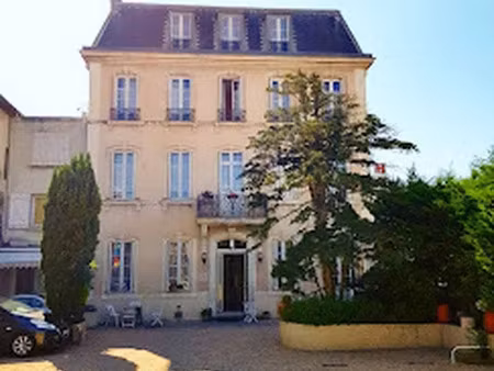 vente immeuble 21 pièces 1340 m² à carcassonne (11000)  1 612 000 €
