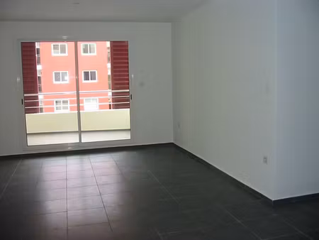 location appartement 3 pièces 74m² ste clotilde 97490