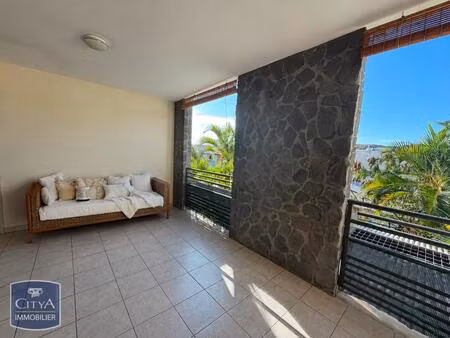 location appartement 4 pièces 77m² st gilles les bains 97434