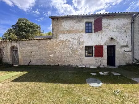 vente maison à frontenay-rohan-rohan (79270) : à vendre / 71m² frontenay-rohan-rohan