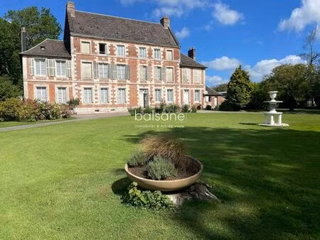 maison de luxe de 4 chambres en vente à saint-clair-sur-les-monts  normandie