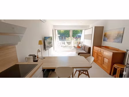 offre duo unique : studio rénové de 31 m2 + terrasse 11 m2 &