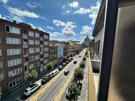 appartement à louer à rue royale-sainte-marie schaerbeek (vbe30064)