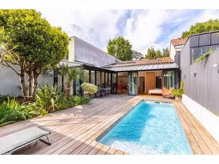 maison de luxe de 5 pièces en vente à bordeaux  france