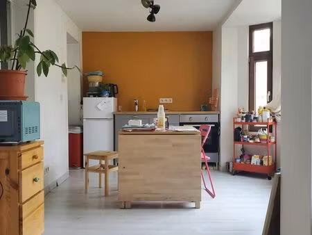appartement à louer à rue de la marne schaerbeek (vbe30010)