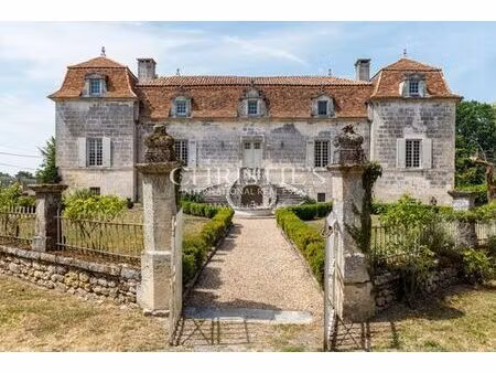prestigieux château de 516 m2 en vente - brantôme  nouvelle-aquitaine