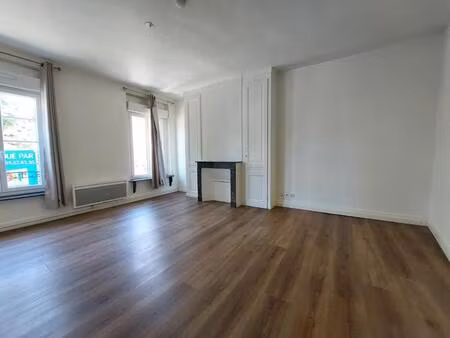 location appartement 1 pièce 29m² elbeuf 76500