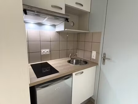 location appartement 1 pièce 19m² franqueville st pierre 76520