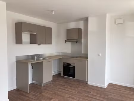 location appartement 1 pièce 31m² colombelles 14460