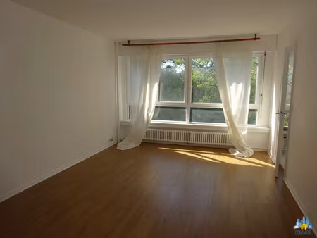 location appartement 1 pièce 41m² courbevoie 92400