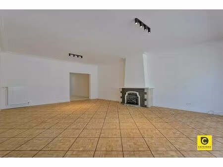 appartement te koop in antwerpen met 3 slaapkamers