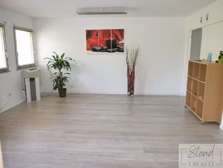 location bureaux 80 m²