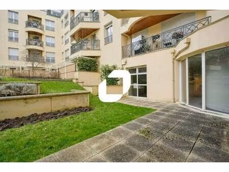 vente bureaux 179 m²