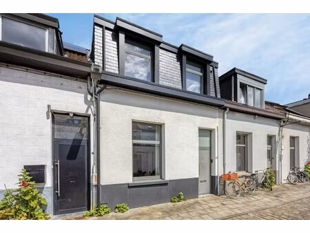 huis te koop in berchem met 1 slaapkamer