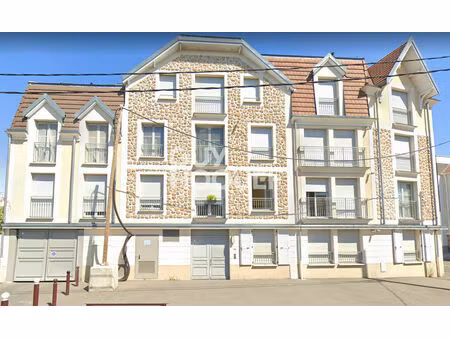 appartement 2 pièces d'environ 42 3 m² à louer à villiers sur marne (94350).