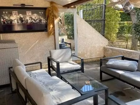 vente commerce bouc bel air 13320 203m²