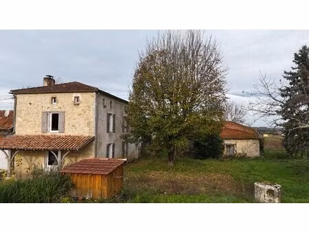 propriété en pierre