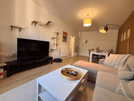 location appartement 4 pièces  80.45m²  bourges