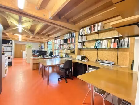 location bureaux 89 m²