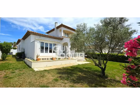 exclusivite - mauguio maison d'architecte de 162 m² sur un terrain de 770m² avec grand gar