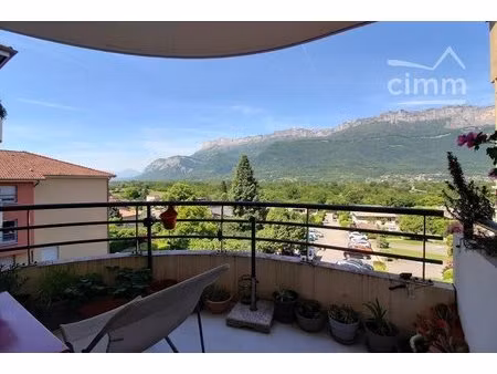 t4 2ème étage avec ascenseur  box garage  cave   balcon