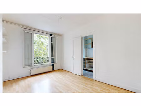 appartement 3 pièces à rénover  dernier étage  saint ouen sur seine