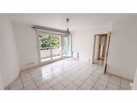 appartement t2 à louer à villeurbanne - charpennes