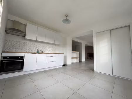 sixt sur aff  maison 190m² centre bourg