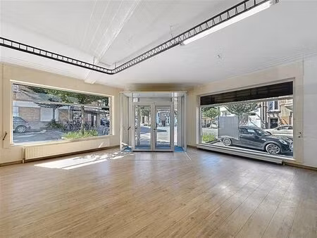 surface commerciale à vendre à rue de tervaete 52 etterbeek (vbe29876)