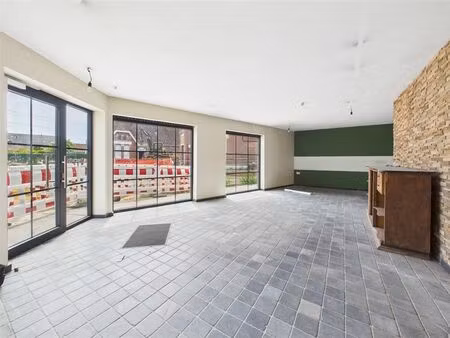 surface commerciale à vendre à dottignies (vbe29366)