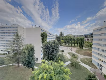 t3 meublé 78 m2