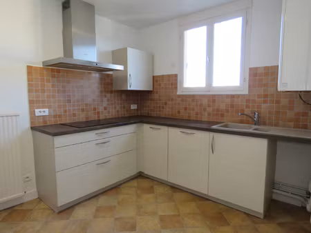 location appartement 4 pièces 97m² montargis 45200