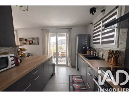 vente maison à nay (64800) : à vendre / 102m² nay