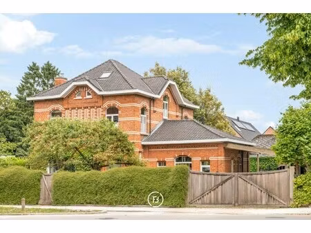 huis te koop in oostrozebeke met 3 slaapkamers