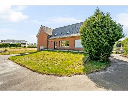 huis te koop in poppel met 4 slaapkamers