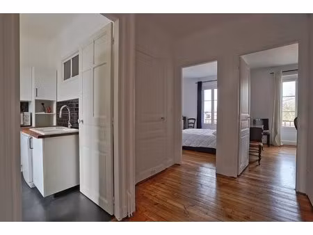 biarritz proche centre - t3 meuble