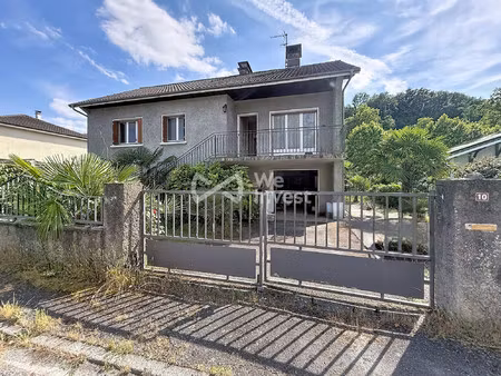 maison avec vie à l'étage sur sous sol total