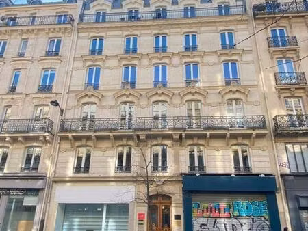 location bureaux 105 m²