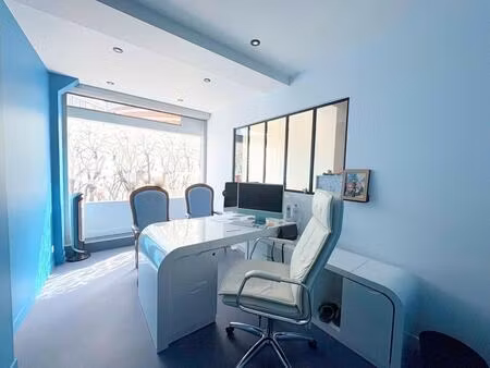 vente commerce le vesinet 78110 67m²